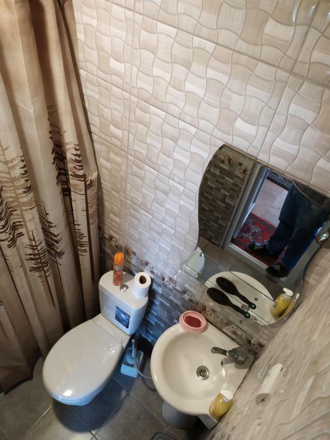 Serik & Geora Guesthouse Sevan Ngoại thất bức ảnh